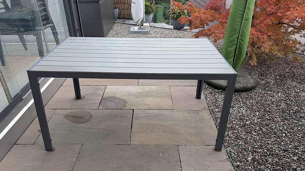 Tavoli: Gartentisch – Usato da Gisikon venduto da Markus-Dick-Kaufmann 2