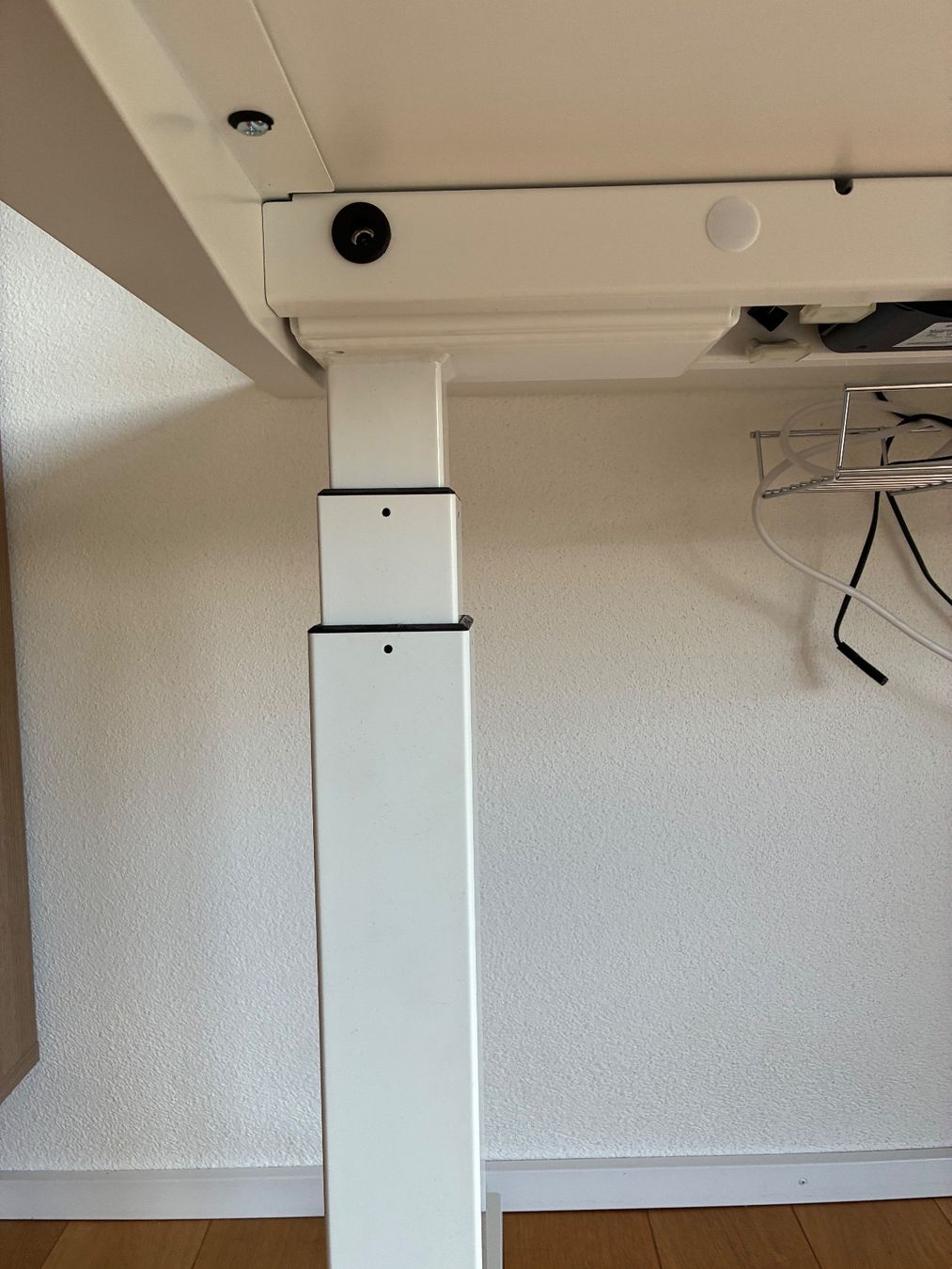 Flexcube Scrivanie: Höhenverstellbarer Schreibtisch Flexcube Profi – Usato da Stallikon venduto da KFQC 6