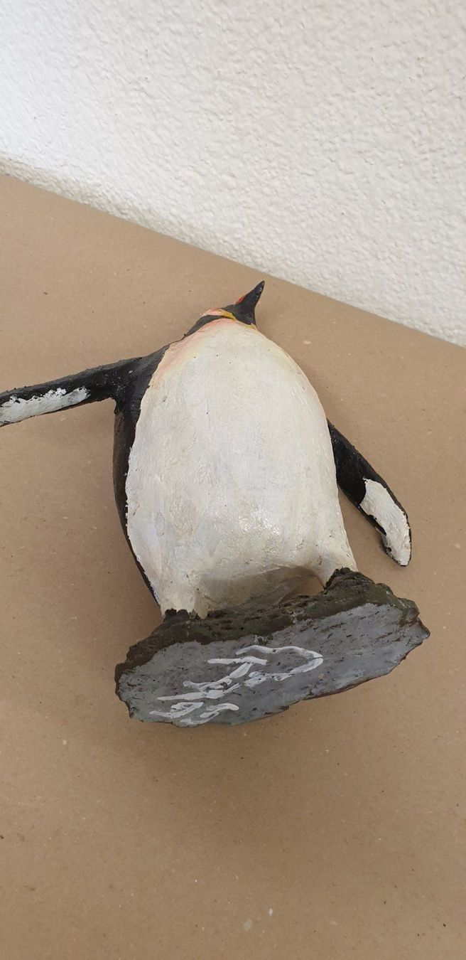 Sculture & Statue: Lustiger Pinguin signiert – Usato da Emmen venduto da magelan 8