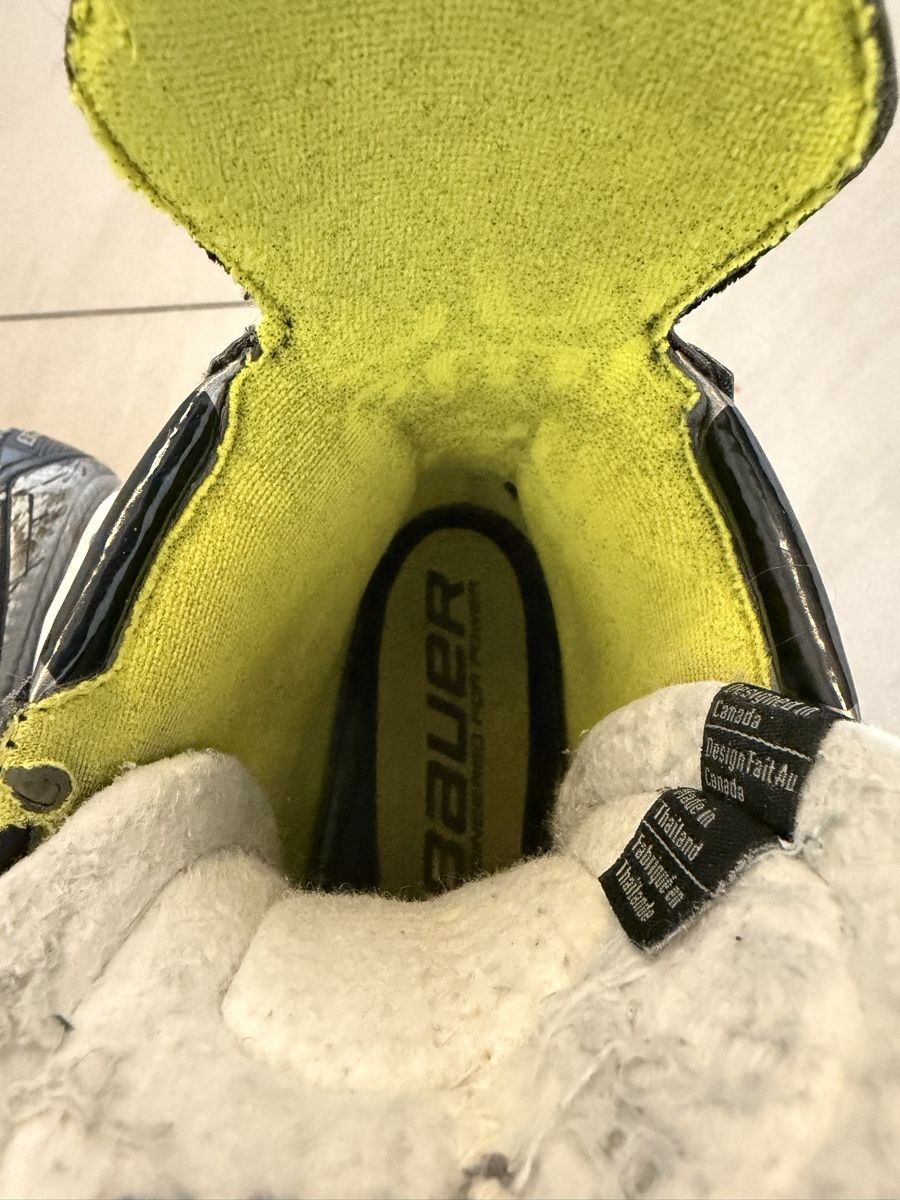 Bauer Pattini da ghiaccio: Eishockey Schlittschuhe Bauer Grösse 3EE – Usato da Niederglatt ZH venduto da Maple12345 3