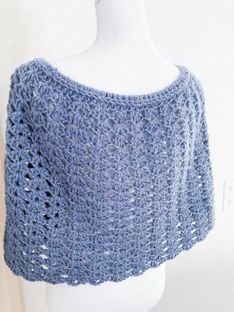 Gehäkelte Schulterwärmer mit lurex