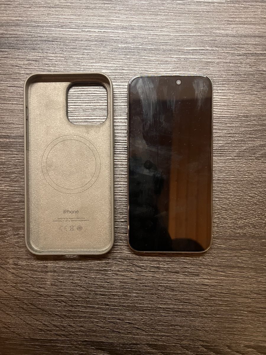 Apple Handys / Smartphones: Iphone 15 Pro Max - Top Zustand – Neu (gemäss Beschreibung) aus Walchwil von mic_c7jc 1