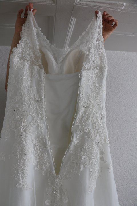 Vestiti: Brautkleid, einmal getragen, Grösse 44/46 – Nuovo (secondo la descrizione) da Bülach venduto da thavathassathees 3