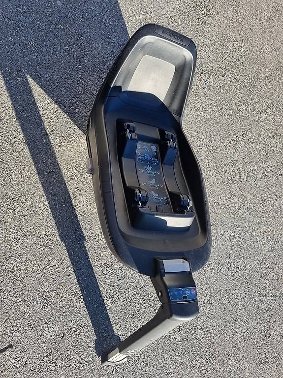 Maxi-Cosi Seggiolini per auto: Isofix Station – Usato da Bitsch venduto da hofer006 3