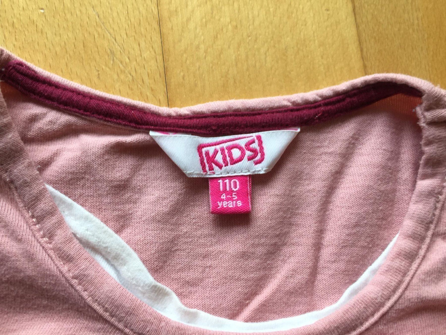 Blusen, T-Shirts & Tops: Shirt langarm "Kids" – Gebraucht aus Muttenz von Juvenile33 2