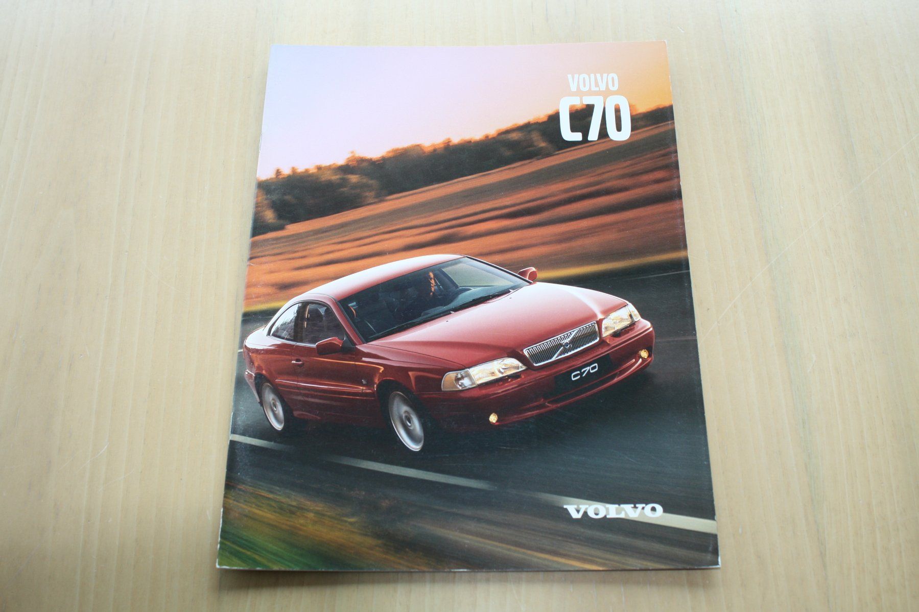 Volvo Dokumente: Volvo C70 Coupe Prospekt 2000 – Gebraucht aus Wikon von erwin400
