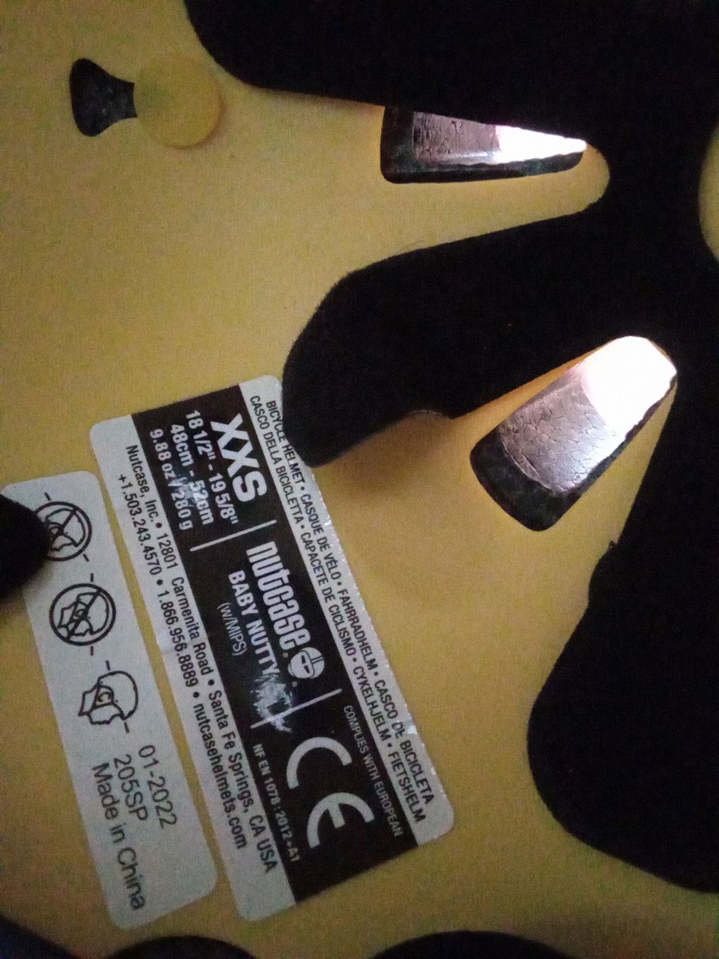 Caschi: Nutcase Mädchen Velohelm neuwertig – Usato da Oberengstringen venduto da Pepper6 2