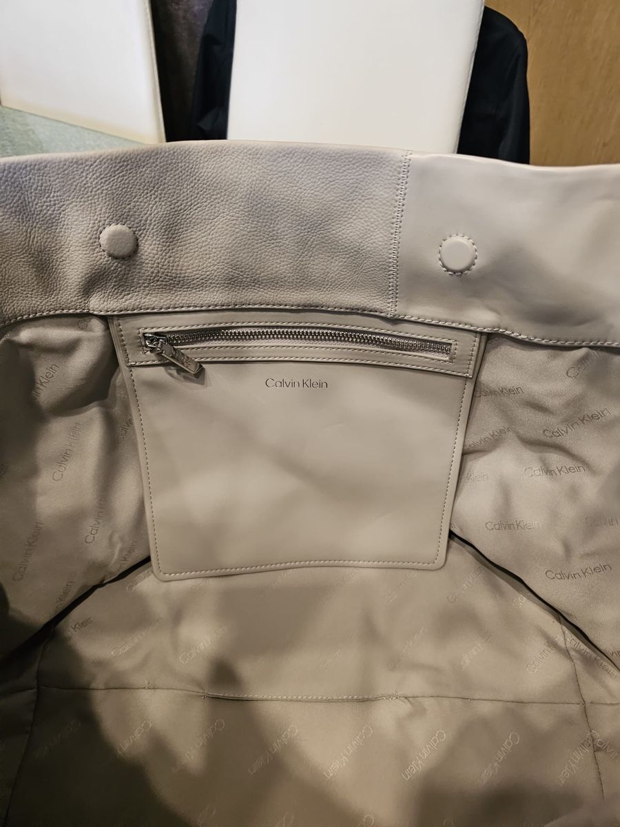 Calvin Klein Borse da donna: Calvin Klein Handtasche – Usato da Luzern venduto da Edii025 8
