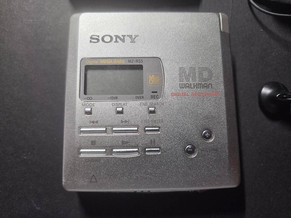 Minidisc: Sony Mini Disc Player MZ-R 55 portable – Gebraucht aus Bremblens von audit 1