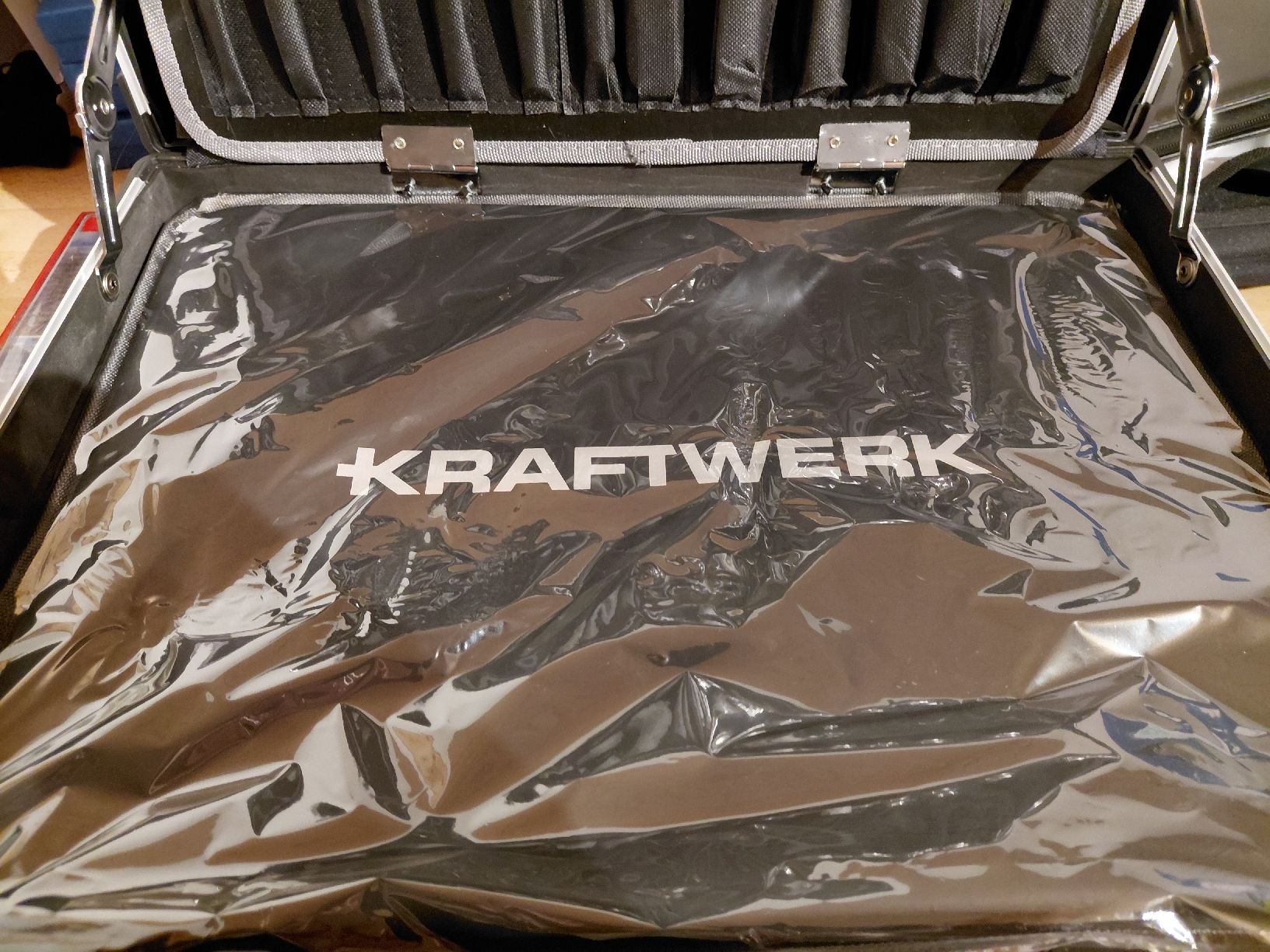 Kraftwerk Tutti gli attrezzi: Kraftwerk Werkzeugkoffer – Nuovo e nell'imballaggio originale da Winterthur venduto da Chrigel227 2