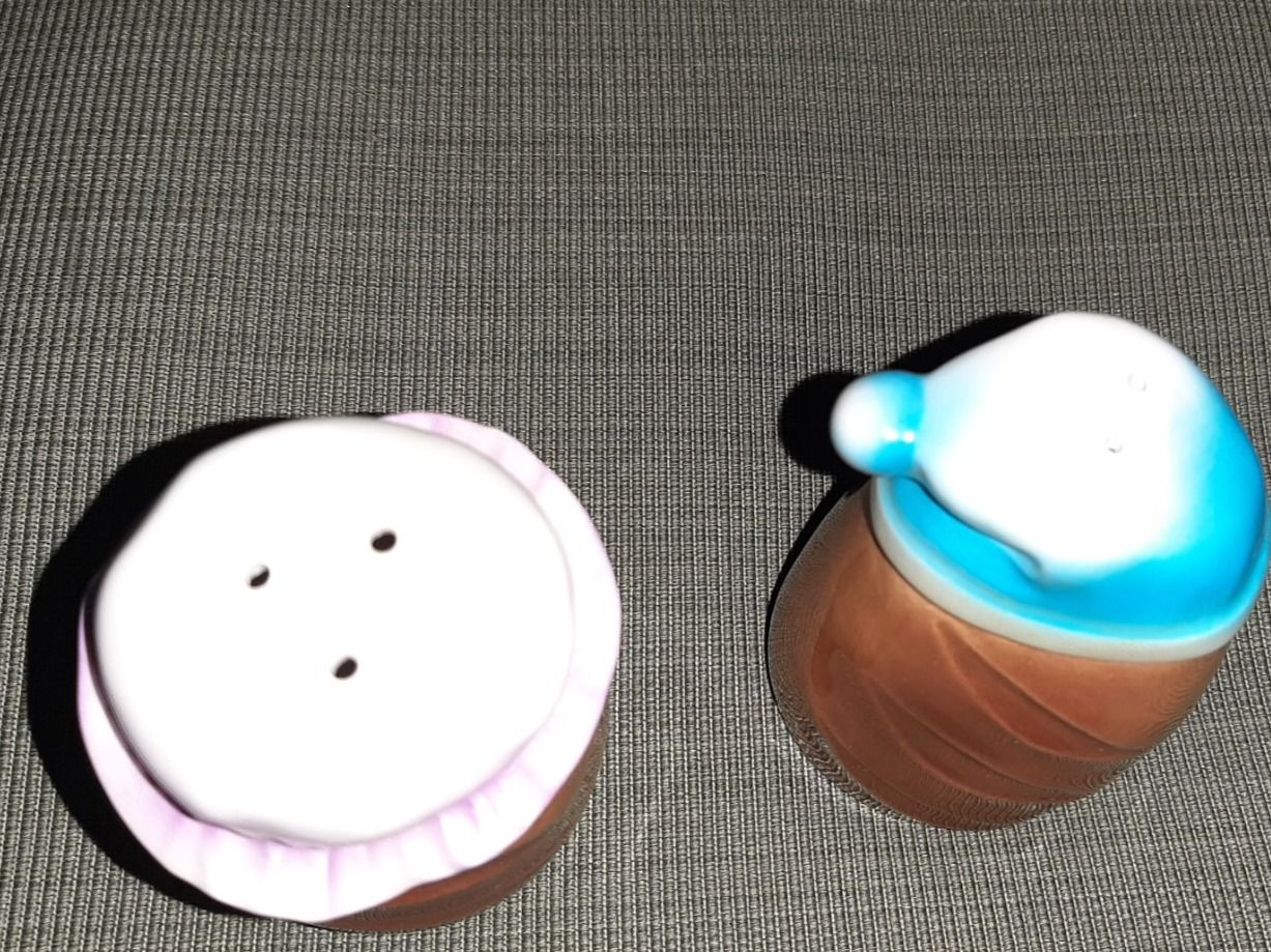 Set di piatti: GÖBEL SALZ UND PFEFFERSTREUER – Usato da spreitenbach venduto da lumbalplatte 6