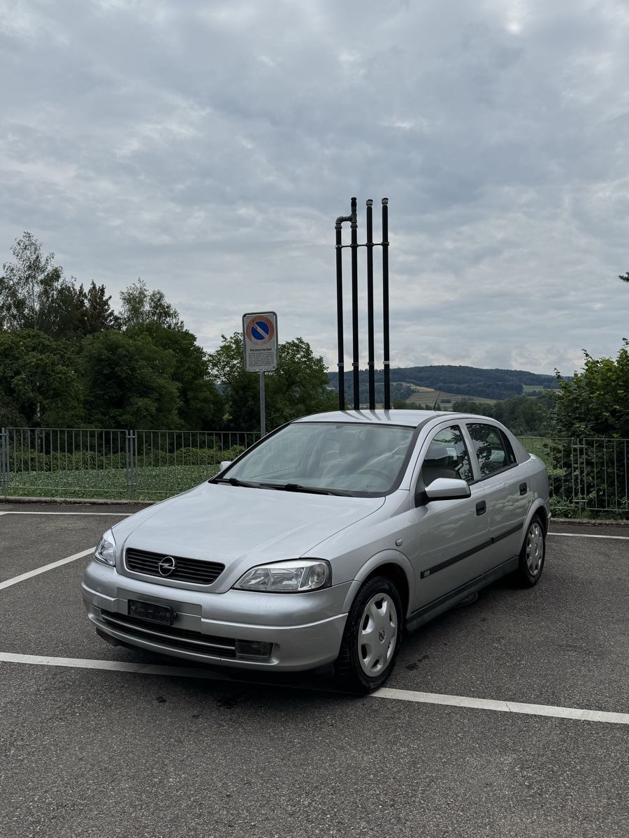 Opel Automobili: AB 1.- Opel Astra Automat 83000KM – Usato da Stein am Rhein venduto da kocka322 1