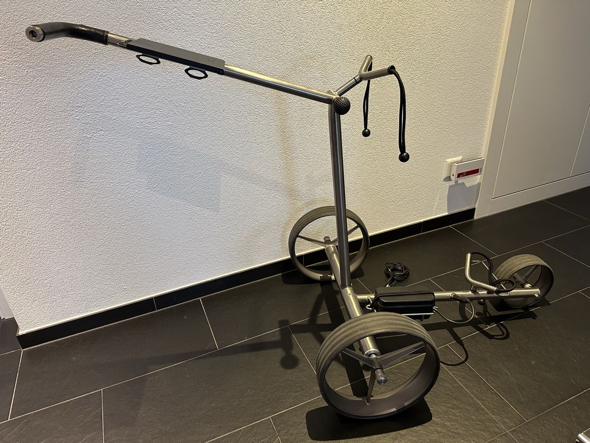 Trolley: TiCad Liberty Golf Elektro Trolley – Usato da Oberlunkhofen venduto da Tinapolly 5