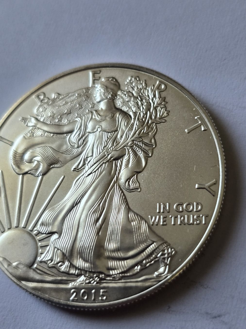Tutti le monete: Silbermünze American Eagle 1oz 2015 uncirculated – Nuovo (secondo la descrizione) da Pfäffikon SZ venduto da 26.4.14.17.25 2