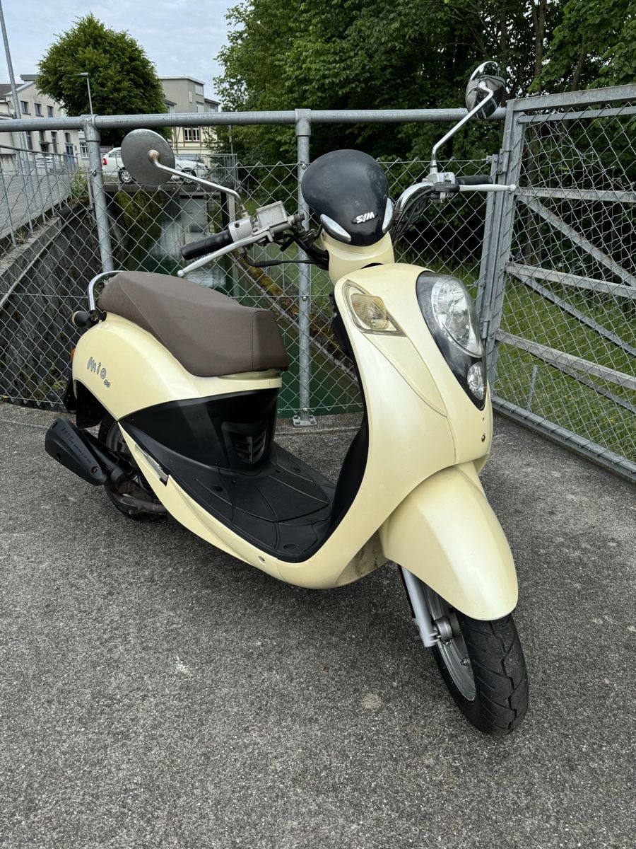 Sym Scooter: Sym Mio 50 Kleinmotorrad 45km/h – Usato da Spreitenbach venduto da Schumacher