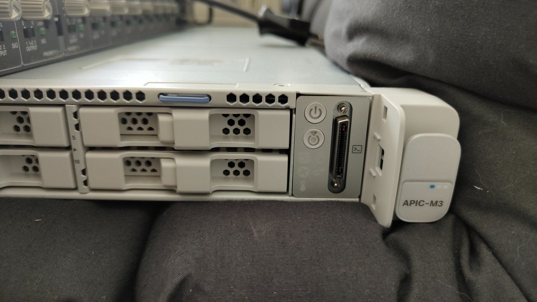 Cisco Serveurs: Cisco APIC-M3 Server – D'occasion à Visp par Gromto 4