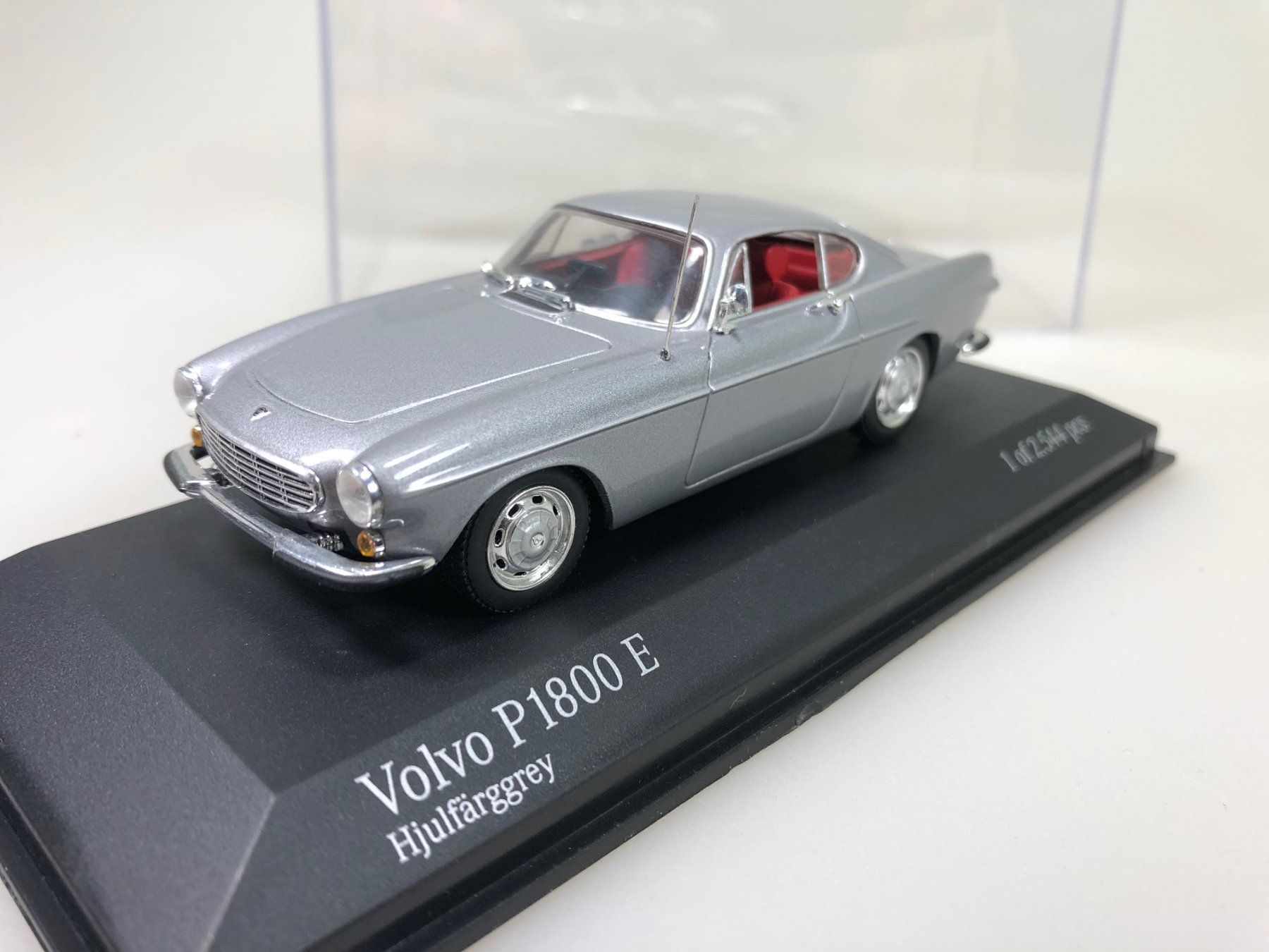Volvo Modellautos: Volvo P1800 E - Minichamps - 1:43 – Gebraucht aus Widen von Himan