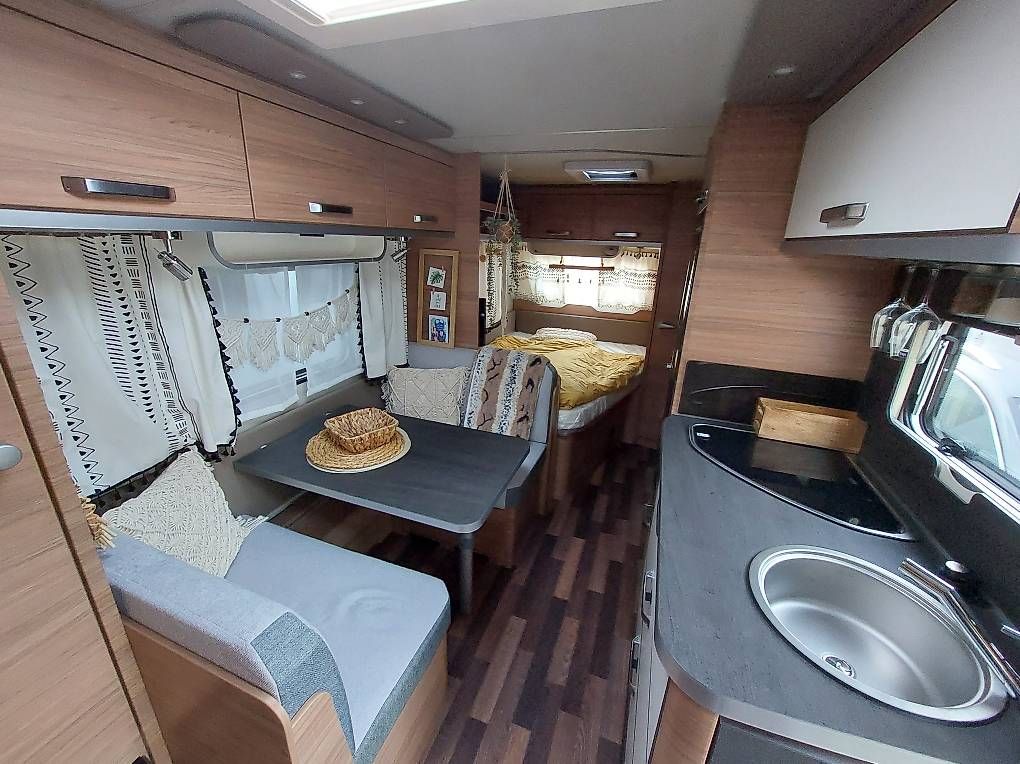 Véhicules de camping: Weinsberg CaraOne 500FDK  – D'occasion à Zwingen par 123flohart123 2