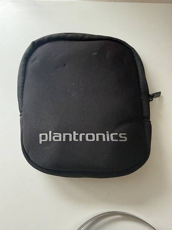 Plantronics Kopfhörer: Plantronics / HP Poly Voyager Focus inkl. Dockingstation – Gebraucht aus Zürich von bbe_5lr2 3