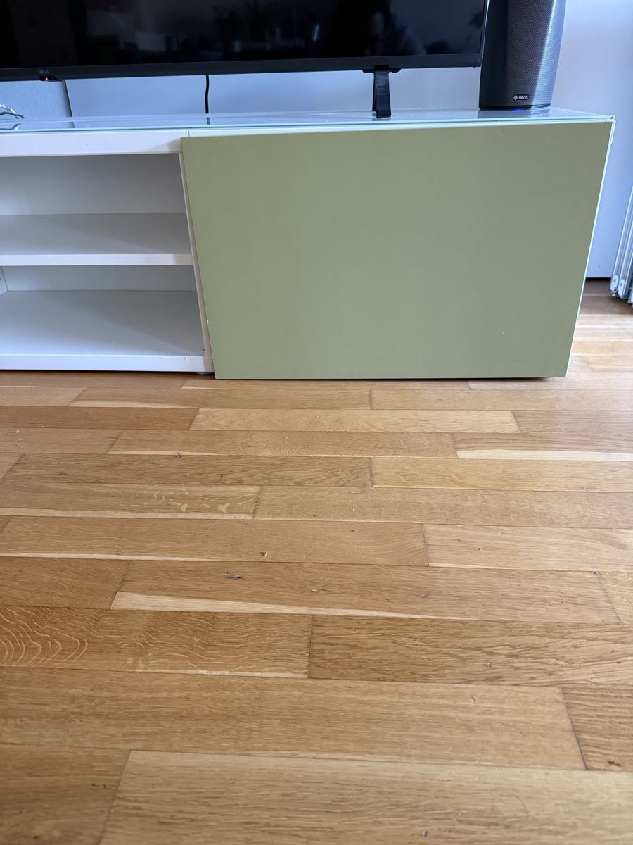 Ikea Meubles TV: TV Möbel/ Sideboard – D'occasion à Zürich par chi_cg6r 1