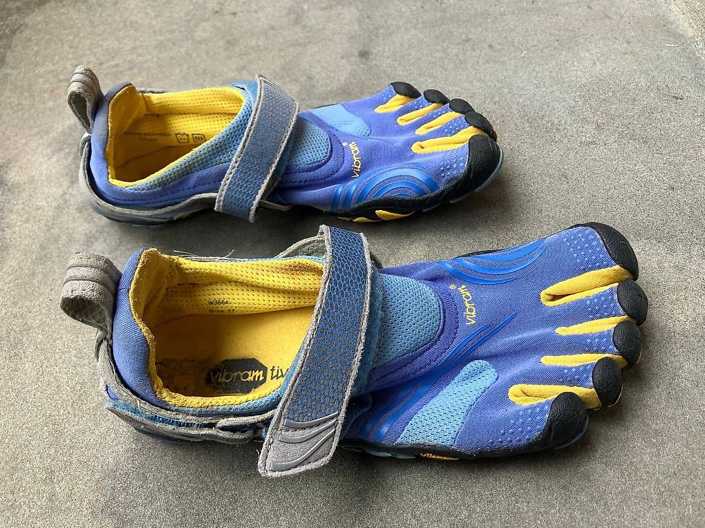 Vibram Scarpe da uomo: Barfussschuhe Fivefingers Vibram, 37 – Usato da Männedorf venduto da Elstar12 1