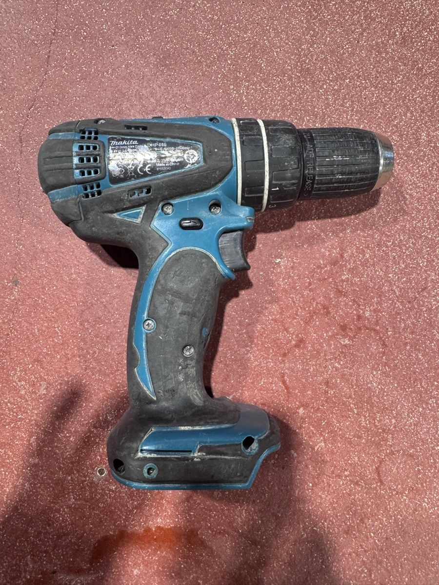 Makita Tous les outils: Makita defekt – Défectueux à Buchs SG par Jaci95 2