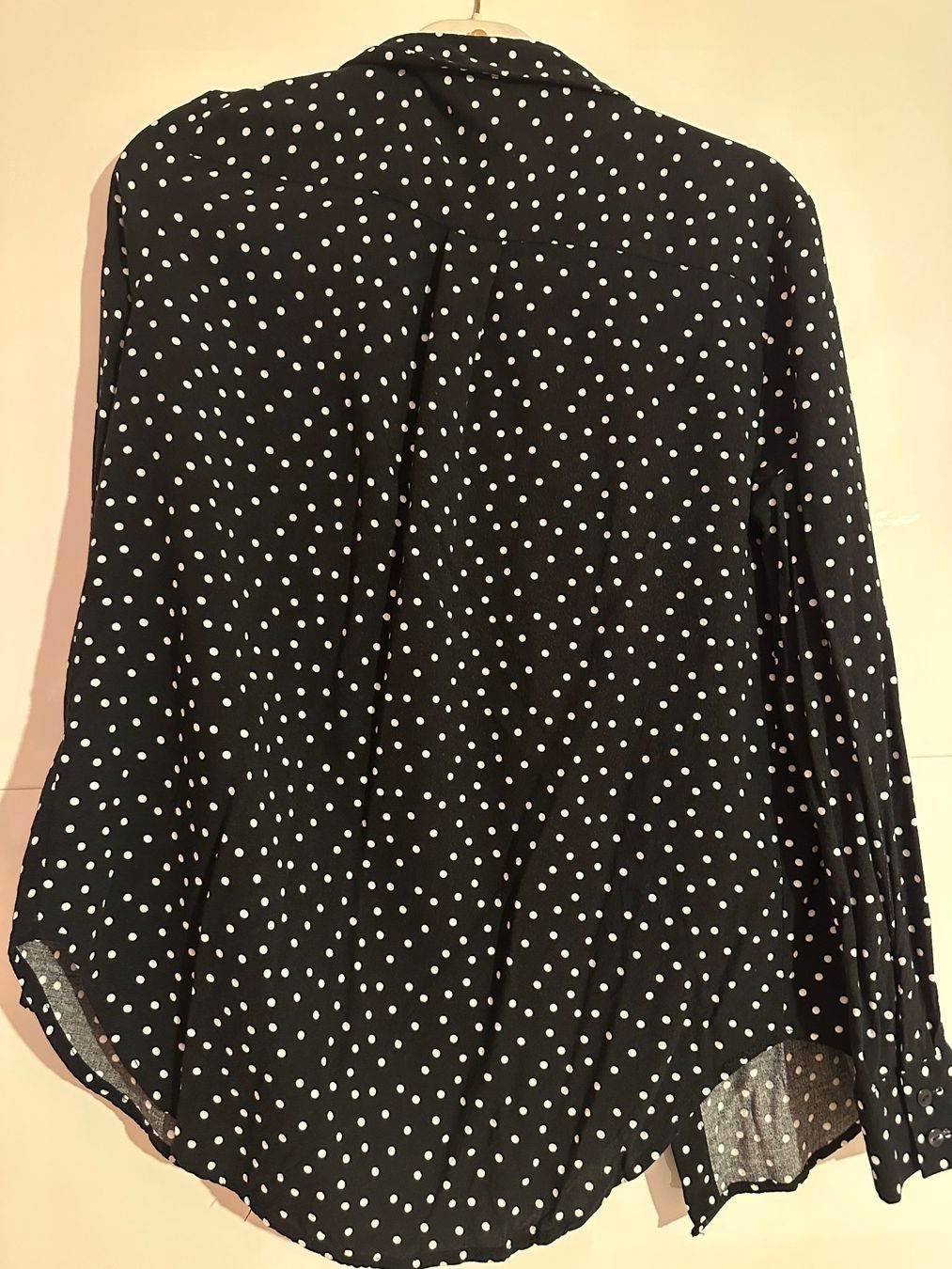 Zebra Camicette: Schwarze Pünktchen Bluse Grösse S – Usato da Triengen venduto da nes_l8cj 1