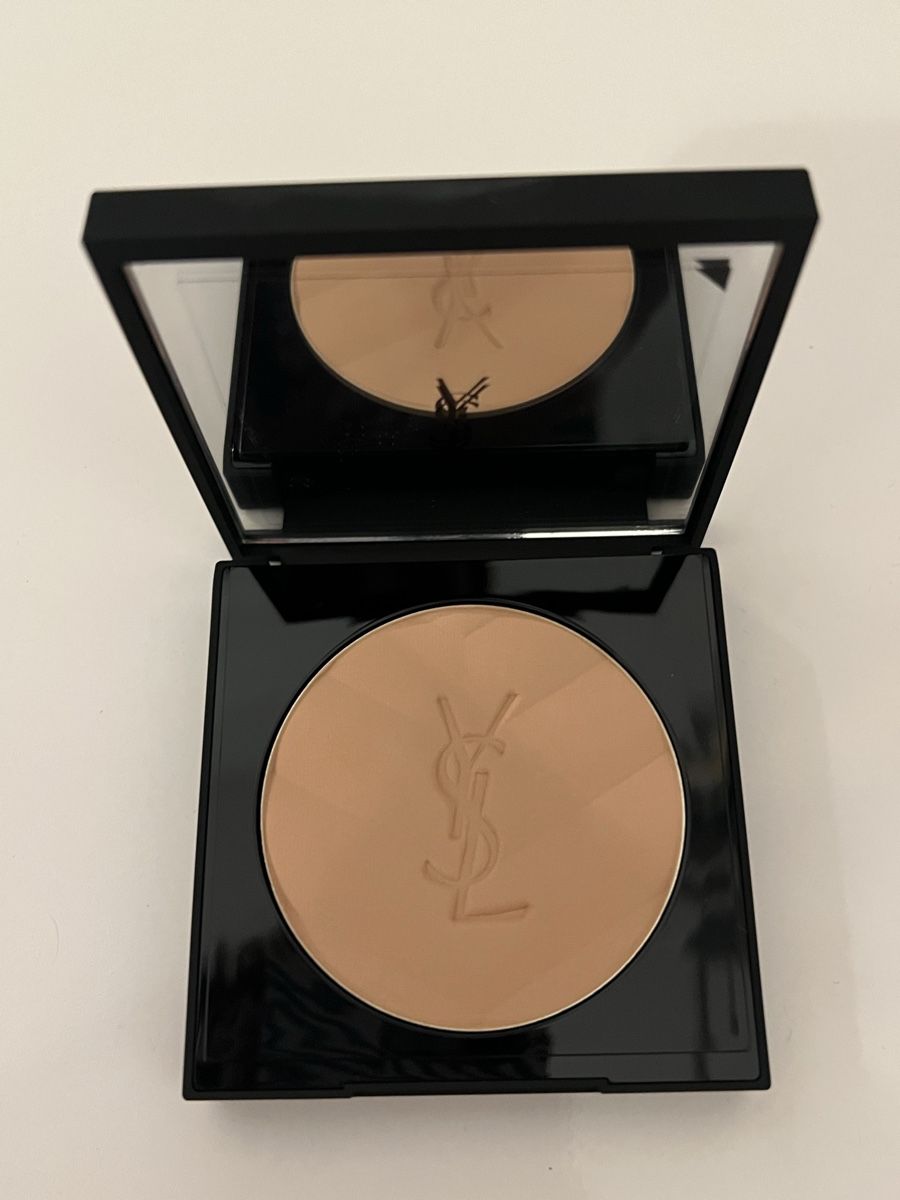Make-up: YSL All Hours Hyper Bronze Bronzing Powder 01 Light Sepia – Neu (gemäss Beschreibung) aus Zurich von Aleksandra_st 2