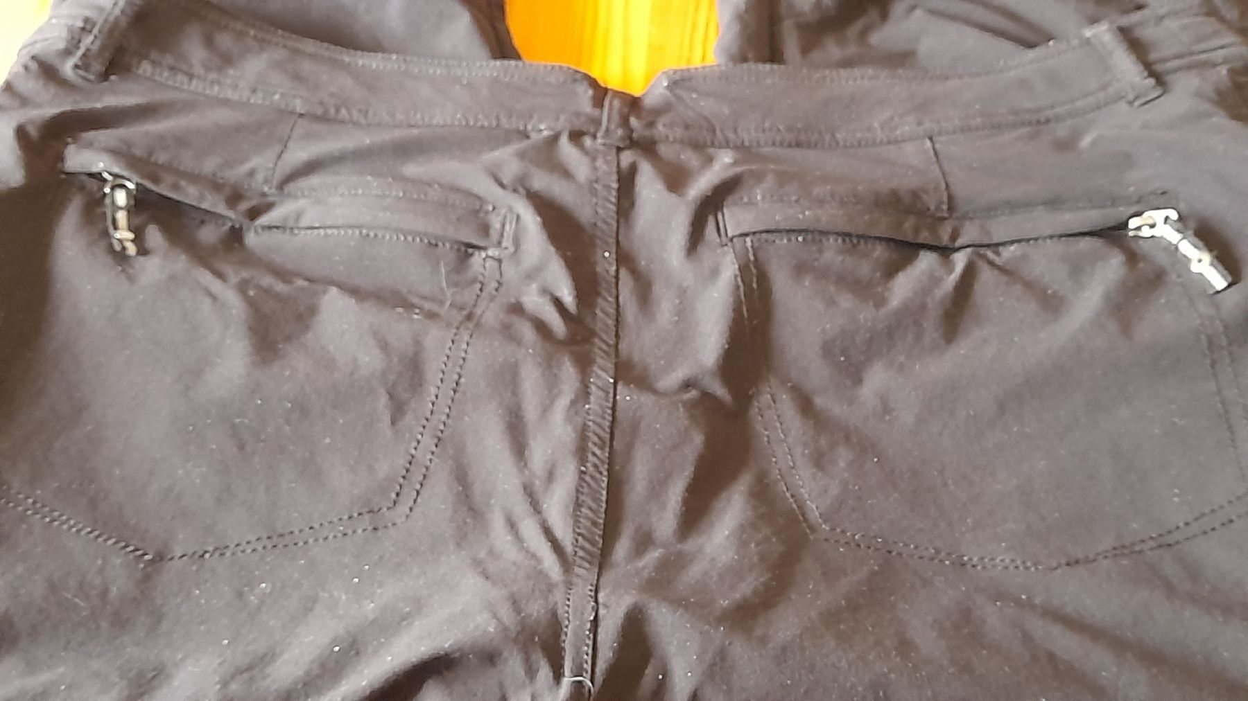 Pantaloni: Damen Hose gr. 46, von active – Usato da Nesslau venduto da Churfirsten08 1