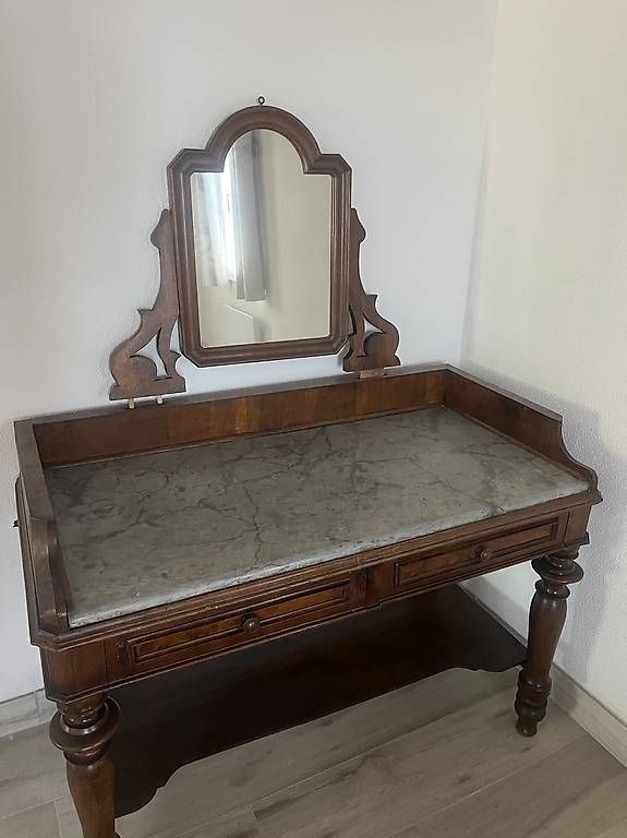 Specchi: Specchiera – Usato da S. Antonino venduto da obe_kv29