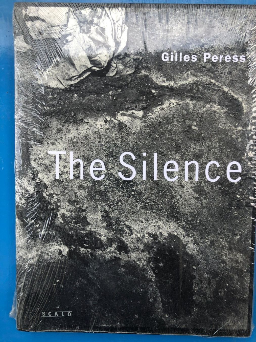 Bücher: Gilles Peress: The Silence – Gebraucht aus Zürich von allp