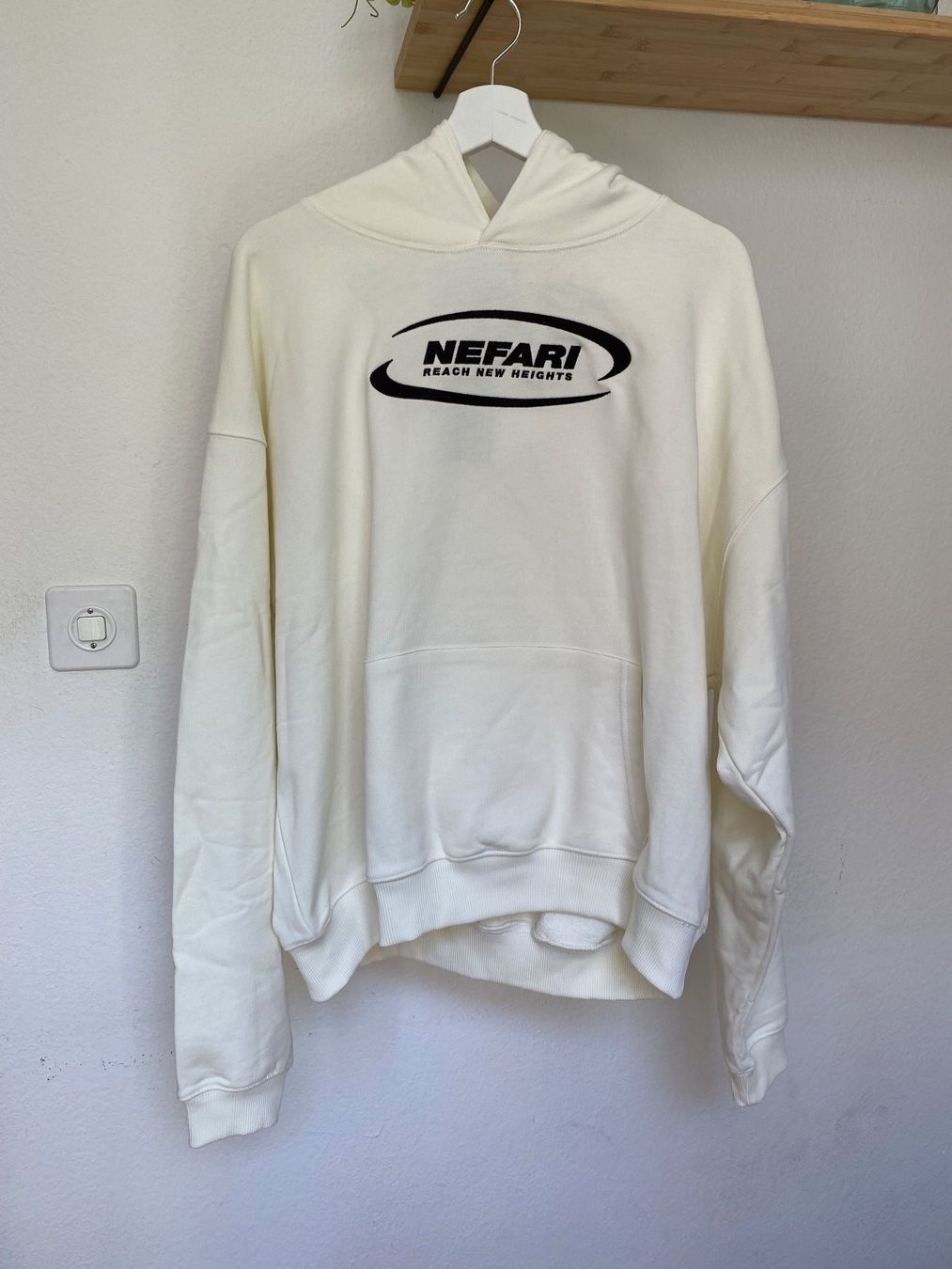 Maglioni & Felpe: Nefari Hoodie – Nuovo e nell'imballaggio originale da Biel/Bienne venduto da Sommer_17 5