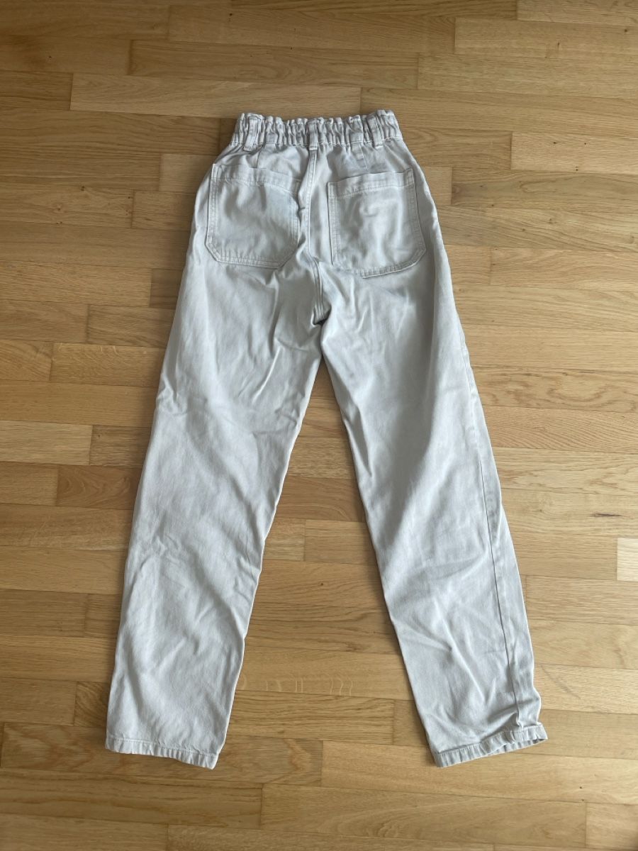 Pull&Bear Pantaloni: Locker geschnittene Hose, Grösse S – Usato da Wil SG venduto da Miwil 1