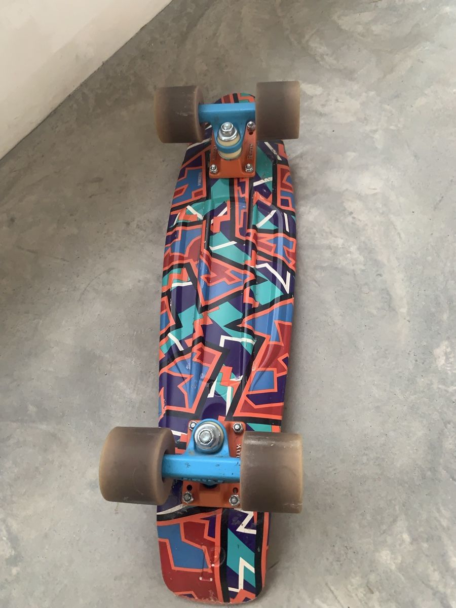 Penny Skateboards Skateboards: Pennyboard bunt Cruiser Skateboard Retro Design cool – Gebraucht aus Sargans von Rohan12 1