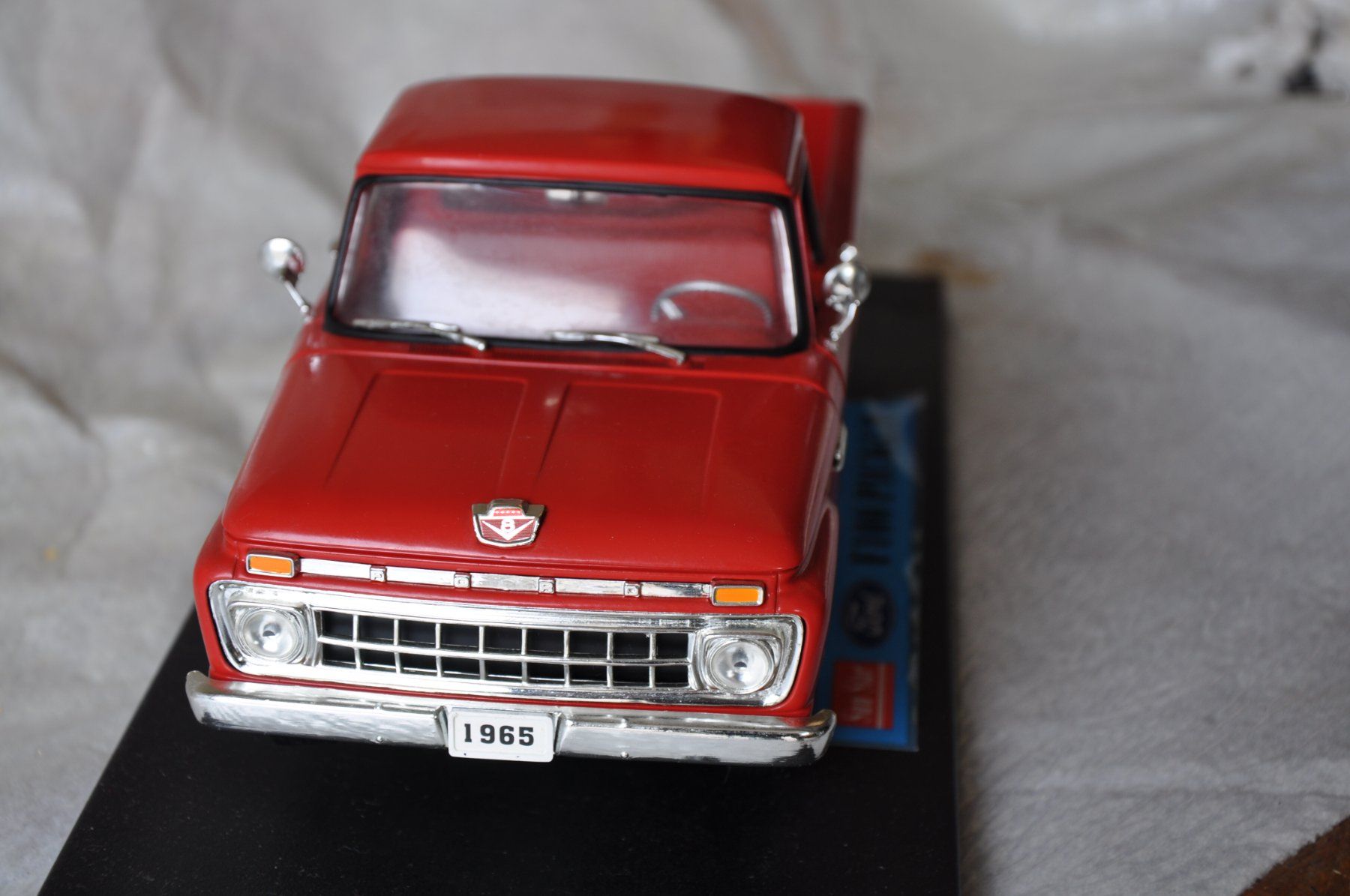 Sun Star Modellautos: Ford F100 Pickup – Neu und originalverpackt aus Ebnat-Kappel von Aallerlei 4