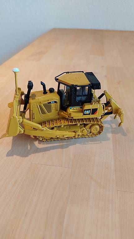 Kit di modellismo & Modellini statici: Model von Firma Eberhard (Dozer) – Usato da Ibach venduto da col_n2cs 1