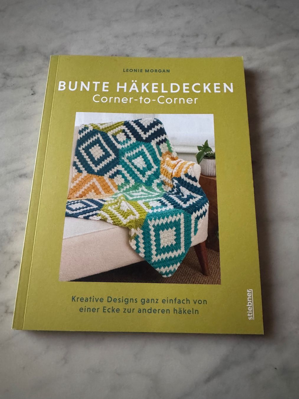 Livres: BUNTE HÄKELDECKEN CORNER TO CORNER – Neuf (Voir description) à hägendorf par twilightprincess