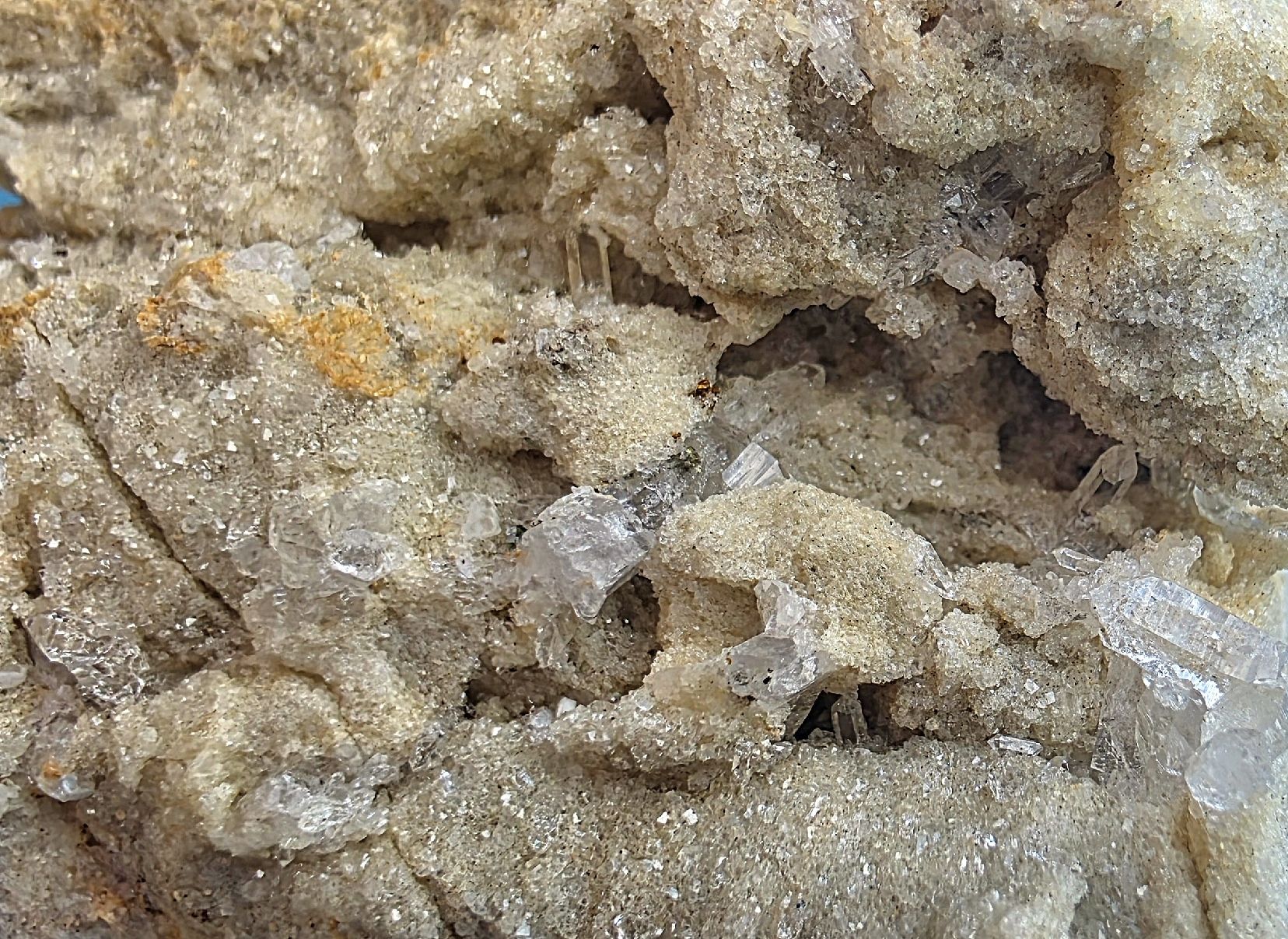 Mineralien & Heilsteine: Quarz in Dolomitdruse Lengenbach Binntal – Gebraucht aus Glis von nbu_65ys 2