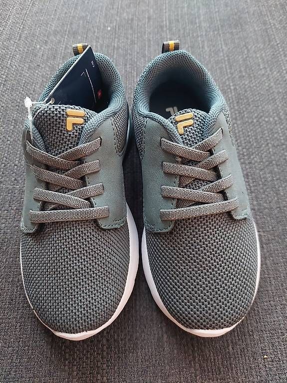Scarpe per ragazzi: Baskets Fila - taille 27 - neuves – Usato da Chavannes-de-Bogis venduto da mag_hc8z 2