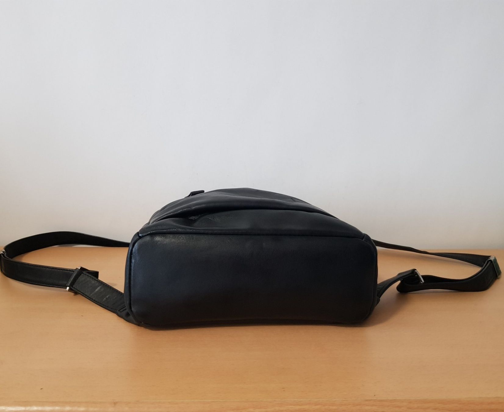 Bree Rucksäcke: Bree Leder Rucksack in Schwarz – Gebraucht aus Basel von Birs868 4