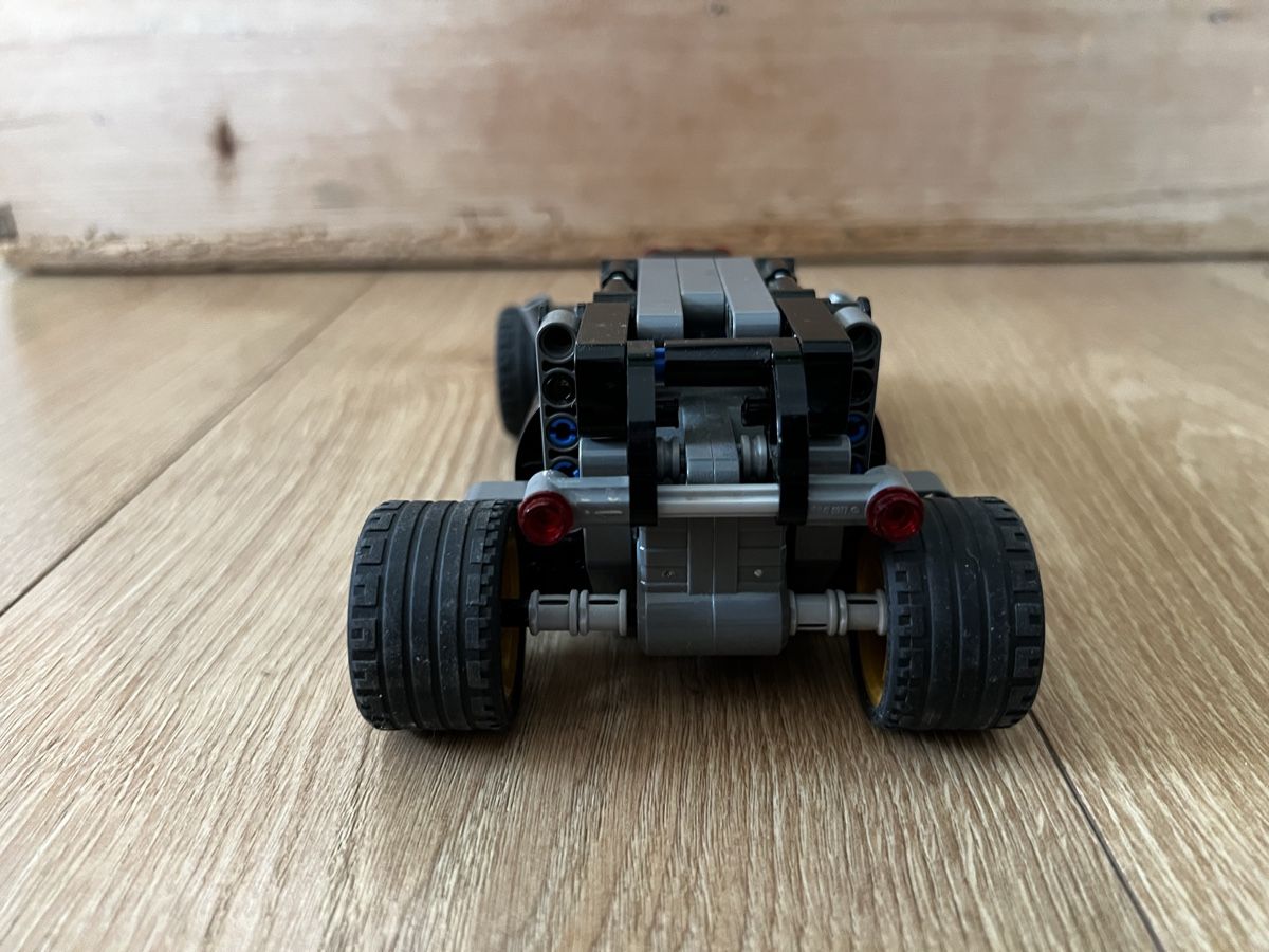 Lego Kit di costruzioni: Lego Technic 42046 Fluchtfahrzeug – Usato da niedergösgen venduto da xiquinha 2