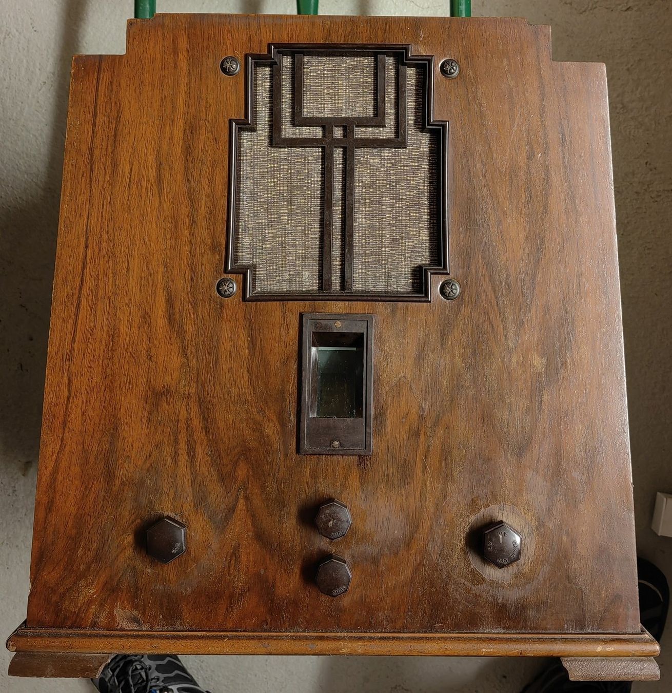 Radio: Röhrenradio Marconi HMV 1933 – Usato da Bäch SZ venduto da piu_6vmf