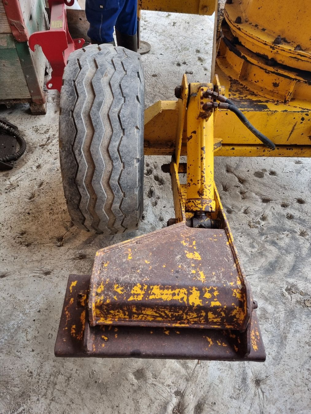 Gru: Mistkran Icar Bazzoli – Usato da Neuheim venduto da Pitsch013 4