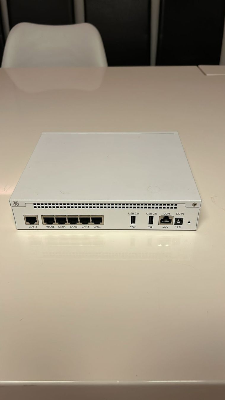 Sophos Firewall: Sophos RED 50 – Usato da Seengen venduto da TonicX 1