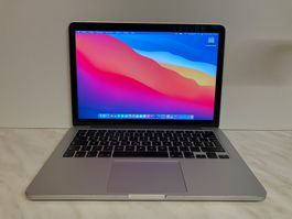 MacBook Pro 13" mit Gebrauchsspuren, ideal für Studium/Büro