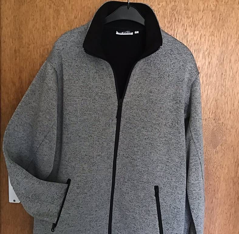 Giacche: HERRENJACKE ELEGANT UND SPORTLICH... – Usato da Kappel SO venduto da Happyday125