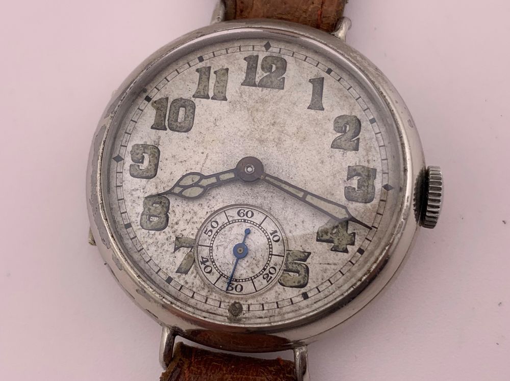 Montre mécanique REVUE style militaire WW2 vintage - Montres & Bijoux