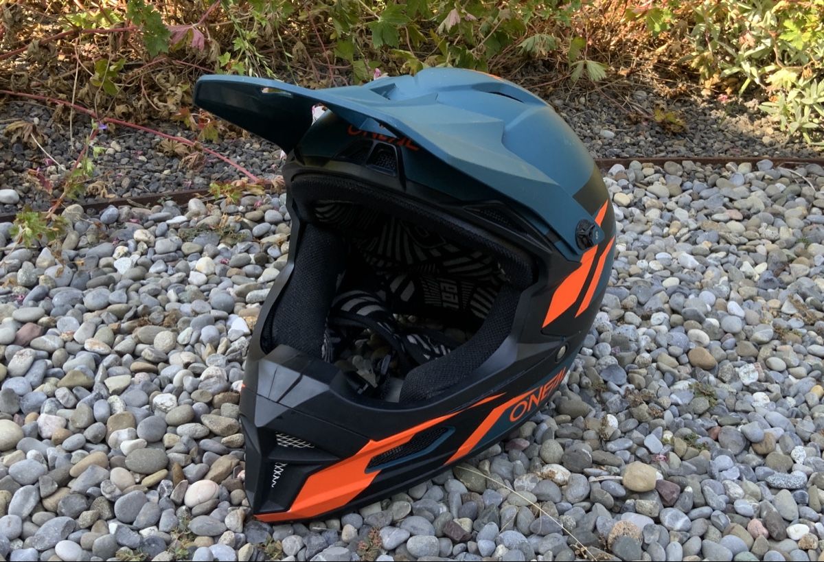 Caschi: MTB Helm ONeal Downhill Grösse S gebraucht – Usato da Würenlingen venduto da hornindal