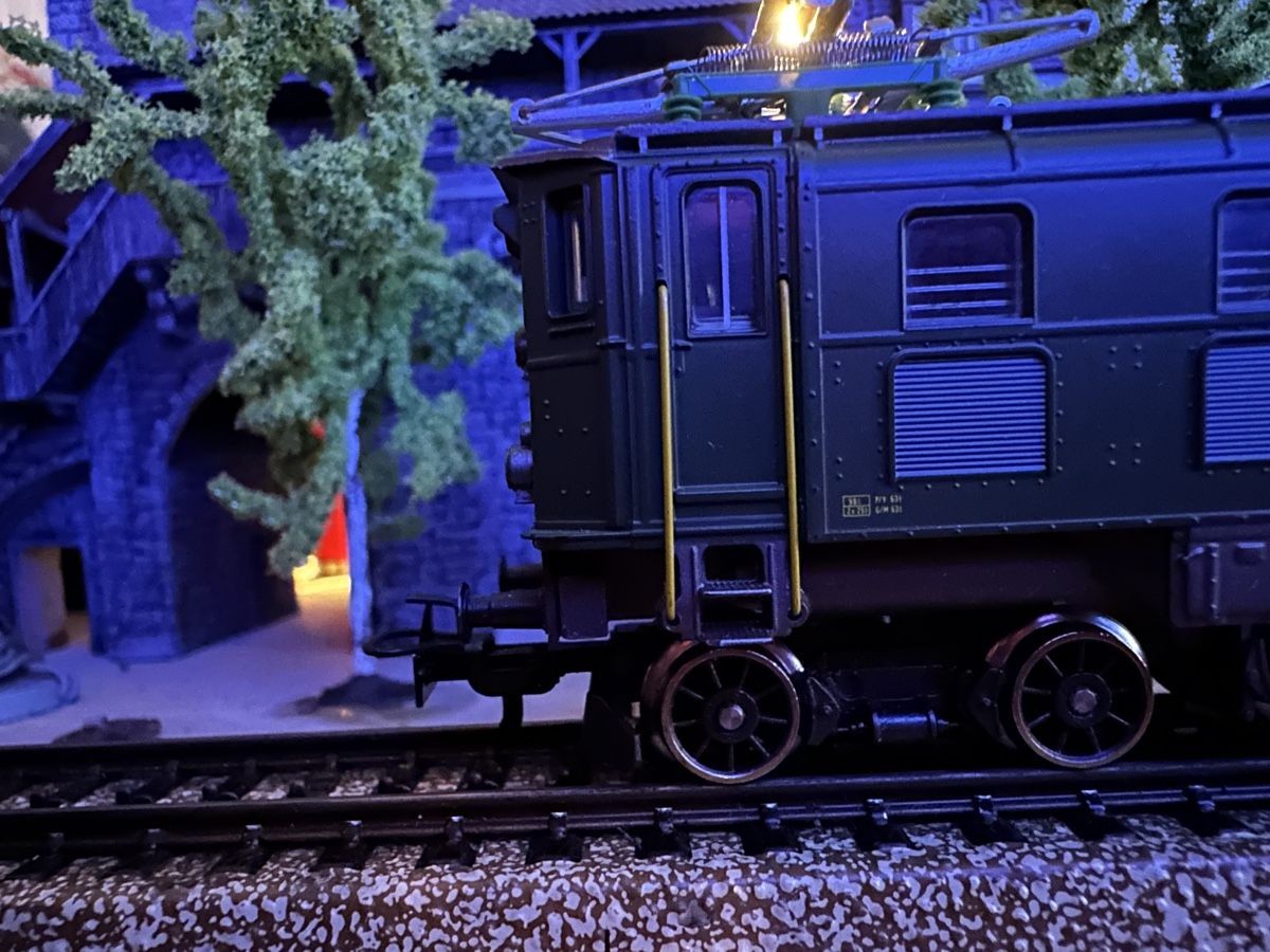 Märklin Modelleisenbahnen: Märklin 3167 SBB Ae 3/6 II – Gebraucht aus Lupsingen von New-Haven 1