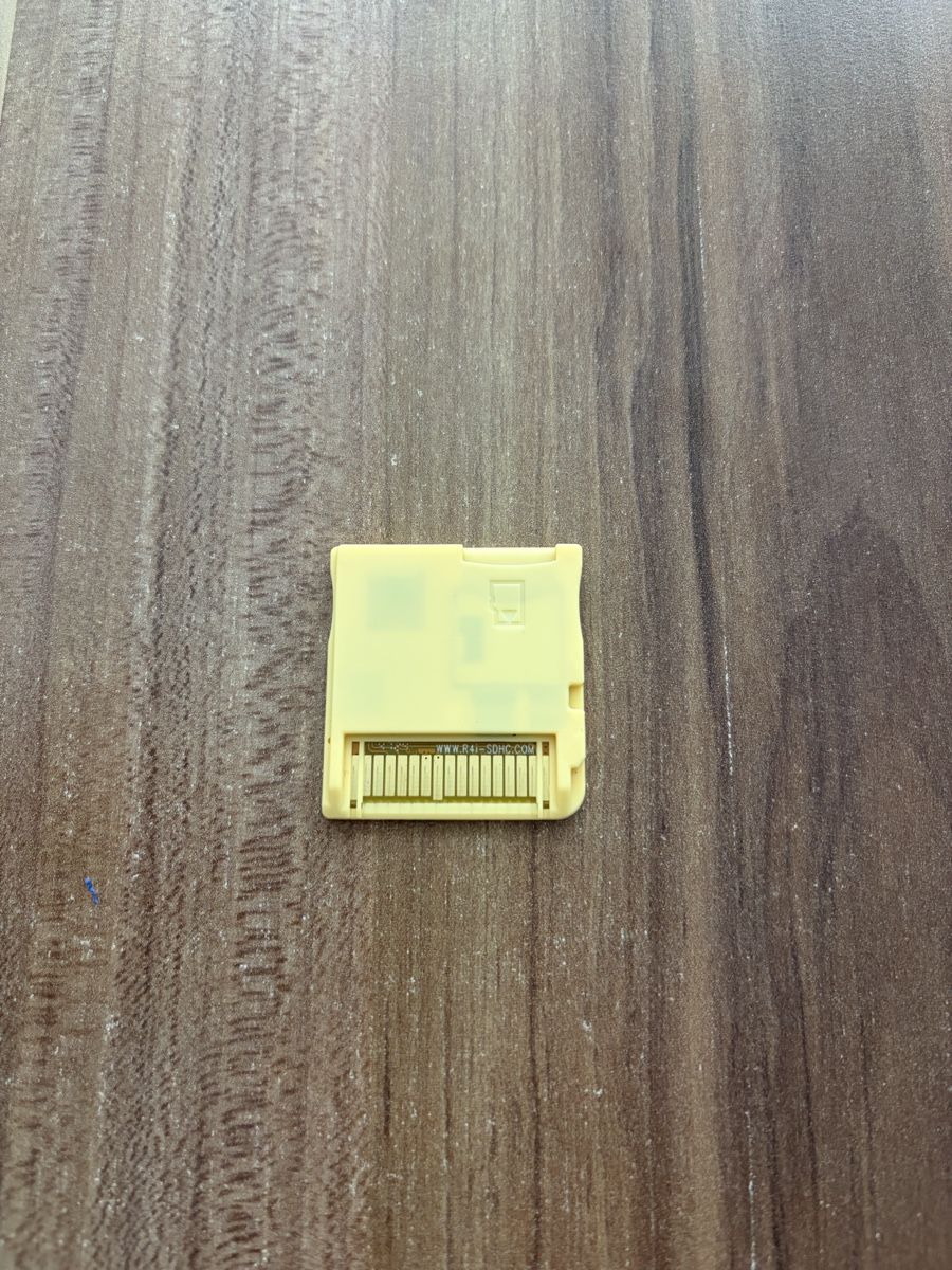 Spiele: R4 SDHC GOLD Pro 3DS DS DS Lite – Gebraucht aus Niederhasli von ach_m5rb 1